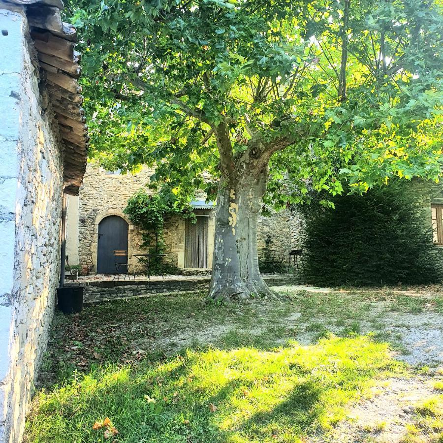 ホテル La Cour Du Marronnier Pont-de-Barret エクステリア 写真